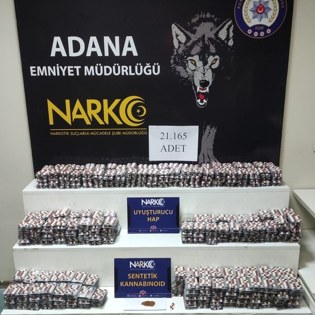 Adana'da uyuşturucu operasyonu: 2 kişi tutuklandı
Tutuklanan şüphelilerden...