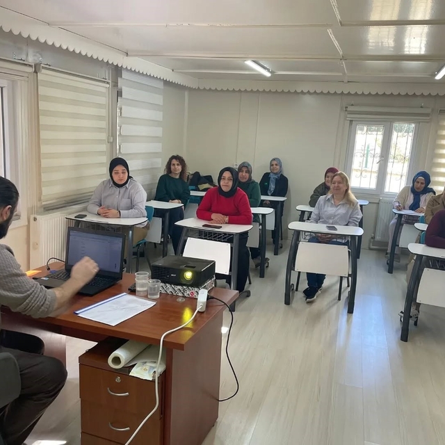 Bilecik'te tütün bağımlılığı eğitimi verildi