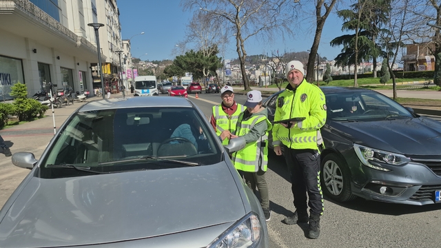 Ordu'da özel çocuklardan trafik denetimi