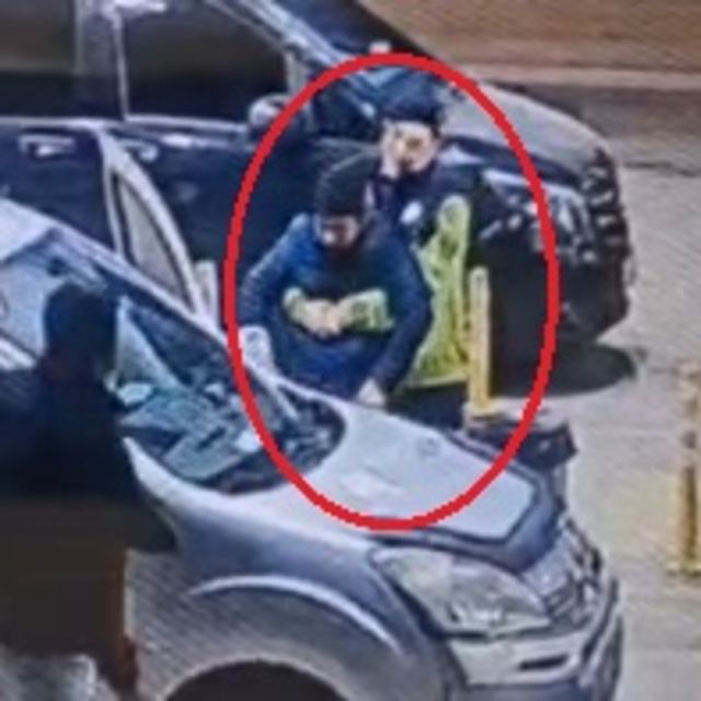 Jandarma, nefes borusuna cisim kaçan sürücüyü Heimlich manevrası ile kurtar...