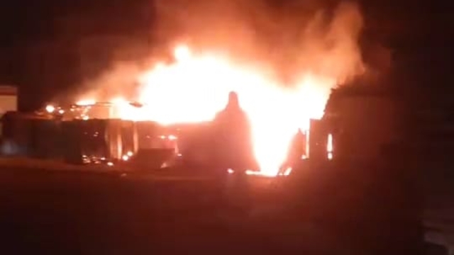 Bursa'da küçükbaş çiftliğinde yangın