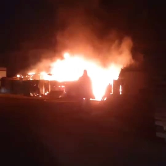 Bursa'da küçükbaş çiftliğinde yangın