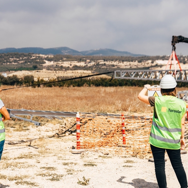 Toroslar EDAŞ, Hatay'da iki etaplı güçlendirme programı başlattığını duyurd...