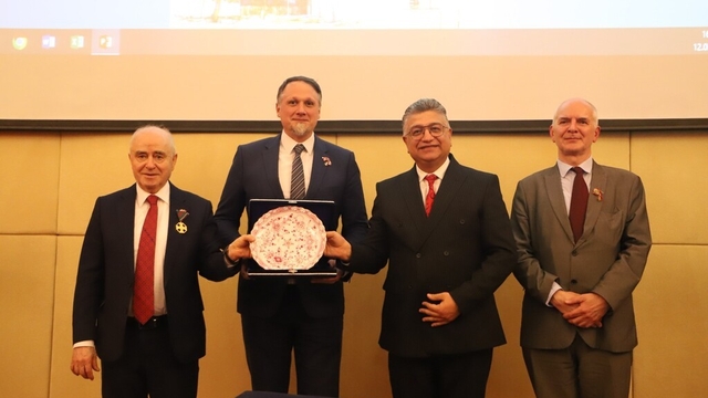 DPÜ'de "Misafirperver Bir Devlet" başlıklı konferans ve sergi