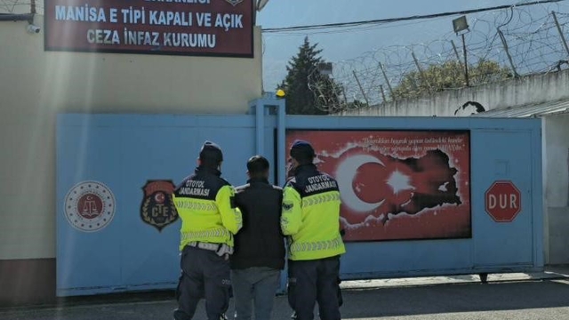 21 yıl hapisle aranan şahıs Turgutlu'da yakalandı