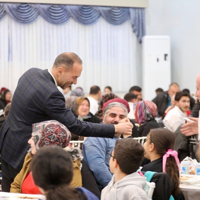Niğde Belediyesi'nden Şahsüleyman Mahallesi'nde gönül sofrası