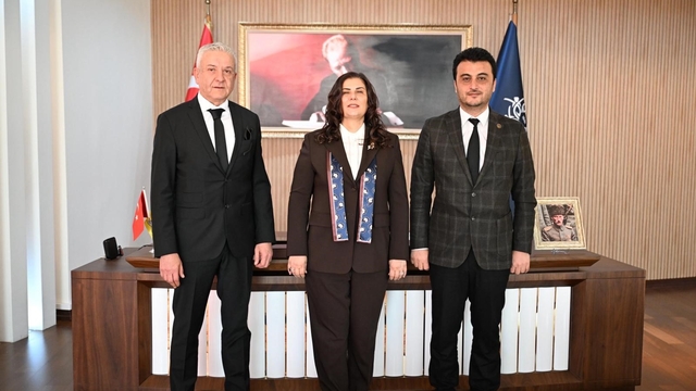 Başkan Çerçioğlu, TCDD İzmir yetkililerini ağırladı
AY-BAN Projesi görüşüldü