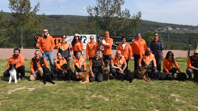'Arama kurtarma köpeğinin yapabileceği işi hiçbir ekipman yapamaz'