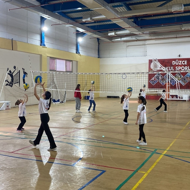 GSB kış spor okulları Düzce'de büyük ilgi görüyor