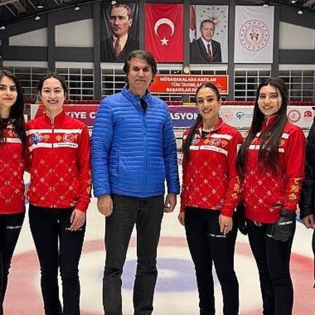 Curling kadın milli takımı, Dünya şampiyonası yolunda