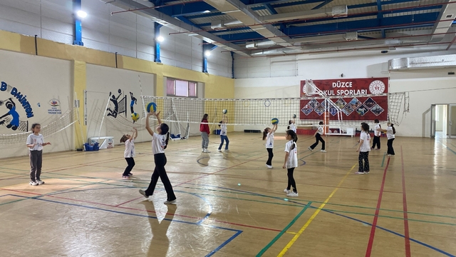 GSB kış spor okulları Düzce'de büyük ilgi görüyor