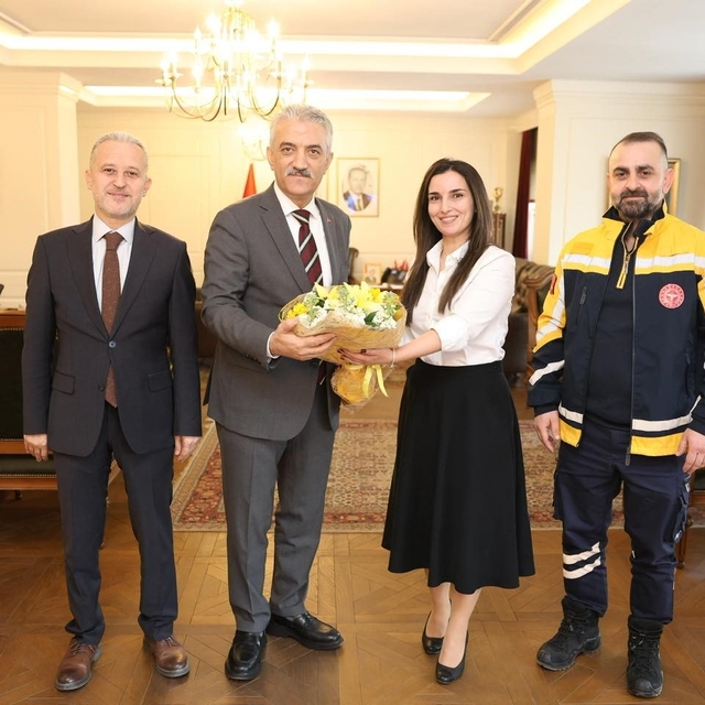 Vali Makas'tan 14 Mart Tıp Bayramı tebriği