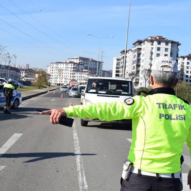 Ordu'da bir haftada 13 binden fazla araç ve sürücüsü denetlendi