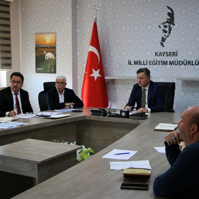 Kayseri'de eğitimde hedef, normal eğitime geçiş