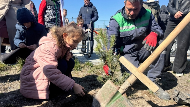 Kayseri Büyükşehir'den özel çocuklarla anlamlı ağaç dikim etkinliği