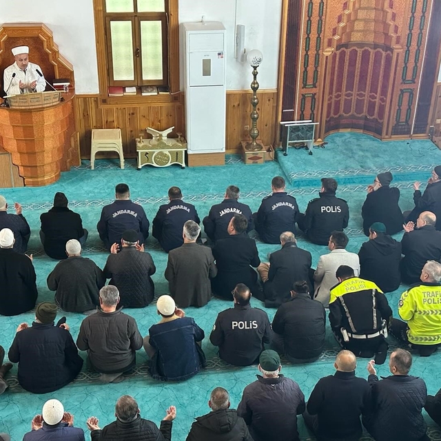 Alaplı'da şehitler için 450 hatim duası