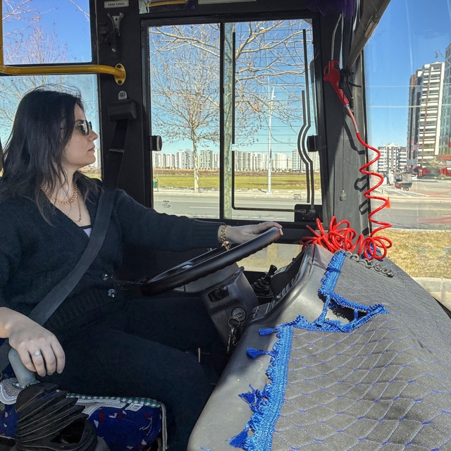 Diyarbakır'da 50 kadın, otobüs şoförü olabilmek için eğitim alıyor