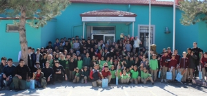 Konya'da öğrencilere bayram öncesi bayram sevinci yaşattılar