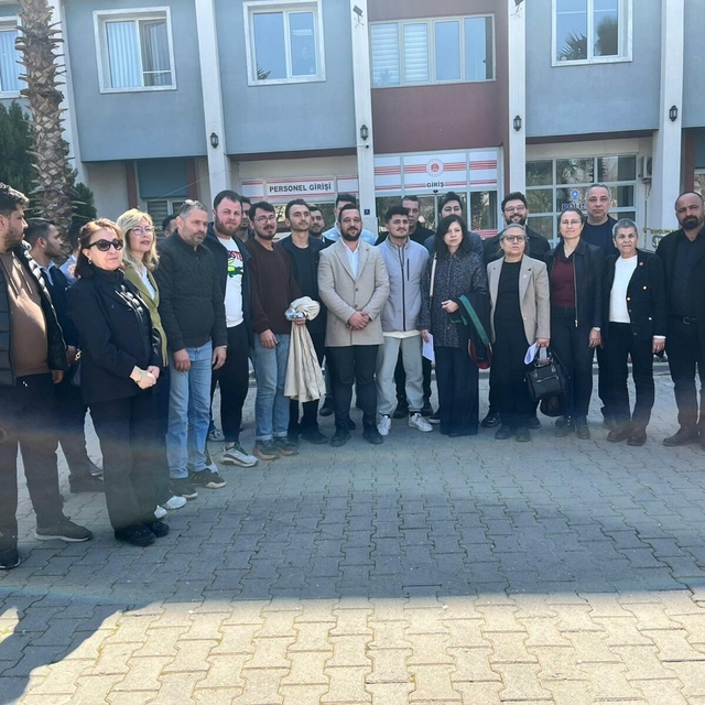 'Cumhurbaşkanına hakaret'ten gözaltına alınan 4 kişi, adli kontrolle serbes...