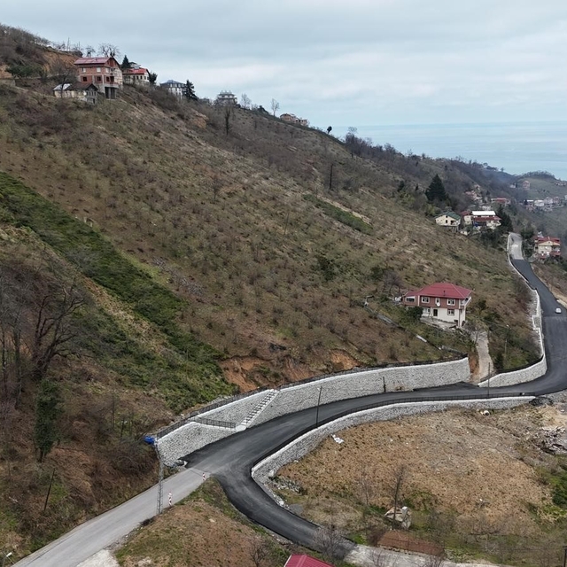 2 yıl önce yaşanan heyelan ve selden etkilenmişti, şimdi istinat duvarı ile...