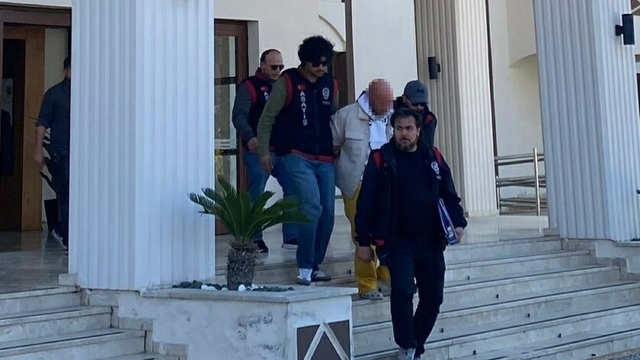 KADES ihbarına gidilen evde, esrar ve silah ele geçirildi