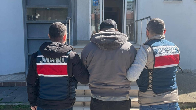 Samsun'da 8 yıl 9 ay hapis cezası bulunan hükümlü yakalandı