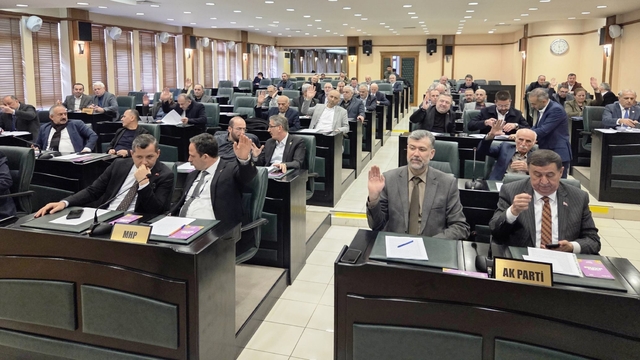 Gülsan'da uzlaşılamayan yüzde 15'lik kısım için acele kamulaştırma kararı
SBB Mart Meclisi'nde 53 madde karara bağlandı