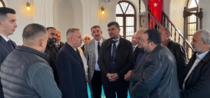 İzmir'de restore edilen tarihi Asmalı Mescit Camii ibadete açıldı Tarihi Asmalı Mescit Camii'nde restorasyon sonrası ilk cuma namazı kılındı