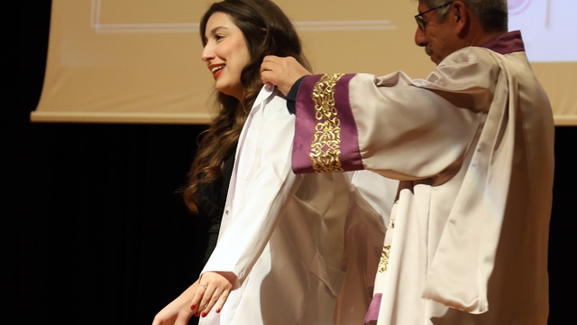 Geleceğin hekimleri 'Beyaz önlük' giydi