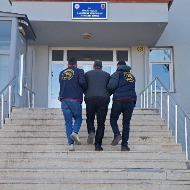 Bingöl'de aranan 13 şüpheli yakalandı