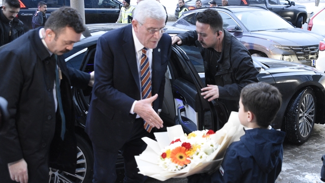 Dervişoğlu'dan, Karaman'da İstiklal Marşı'nın Arapça okunmasına tepki (2)