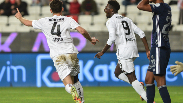 Hesap.com Antalyaspor – Gaziantep FK: 1-4