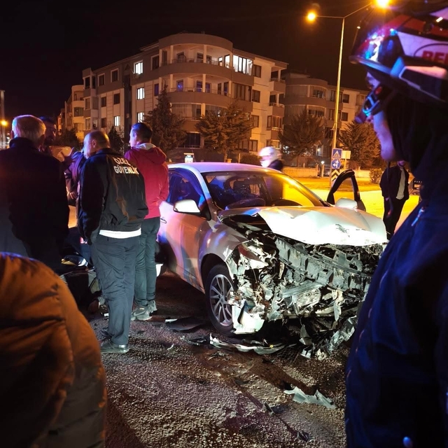 Elazığ'da trafik kazası: 2 yaralı