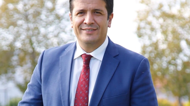 Eski Döşemealtı Belediye Başkanı Genç, tutuklandı