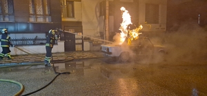 Eskişehir'de park halindeki LPG'li araç küle döndü