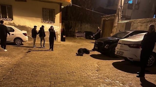 Cizre'de sokak ortasında silahlı saldırı