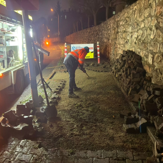 Şehir uyurken ekipler sahada