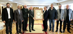 Ebu İshak Vakfı'ndan Başkan Sekmen'e Anlamlı Ziyaret