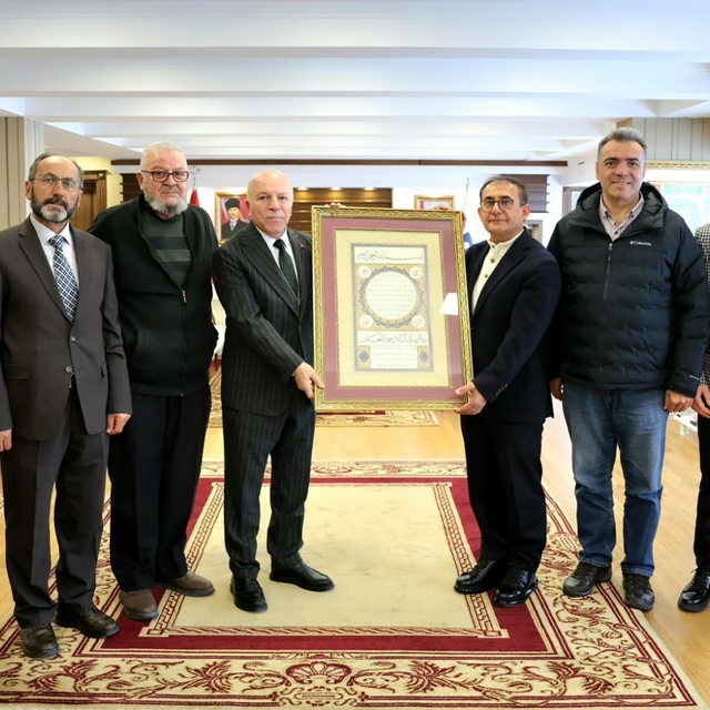 Ebu İshak Vakfı'ndan Başkan Sekmen'e Anlamlı Ziyaret