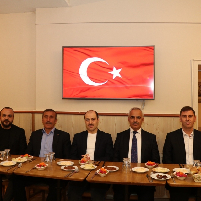 Oltu TSO'nun iftar programında protokol ve iş dünyası buluştu