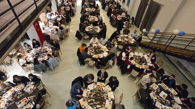 Eskişehir'de lise ve üniversite öğrencilerine yönelik iftar programı düzenlendi
