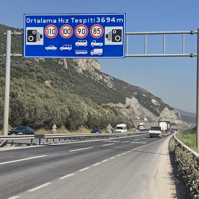 Yeni hız limitleri için tabelalar yenilendi