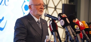 Elitaş, 'Kocasinan Bulvarı' ile ilgili ilk kez konuştu AK Parti Genel Başkanvekili Mustafa Elitaş: "Bir tarihi değerin adını değiştirip bir faniye adının konmasını doğru bulmuyorum"