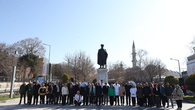 Edirne'de 14 Mart Tıp Bayramı dolayısıyla tören düzenlendi
