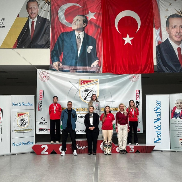 Erzincanlı sporcular Havalı Silahlar Coşkun Abiş Kupası'ndan derecelerle dö...