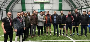 Piraziz'de kurumlar arasında futbol turnuvası düzenlendi
