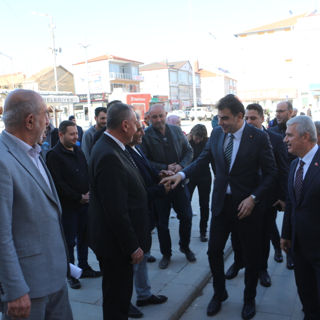 Milli Savunma Bakan Yardımcısı Heybet, Yunak'ta ziyaretlerde bulundu