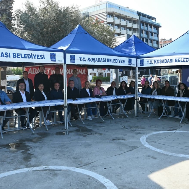 Gözaltına alınan Başkan Günel için 'Demokrasi nöbeti' başladı