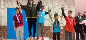 Öğrenciler atletizmde il dereceleri elde etti