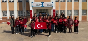 İlkokul öğrencileri jandarmaya sevgisini mektupla anlattı